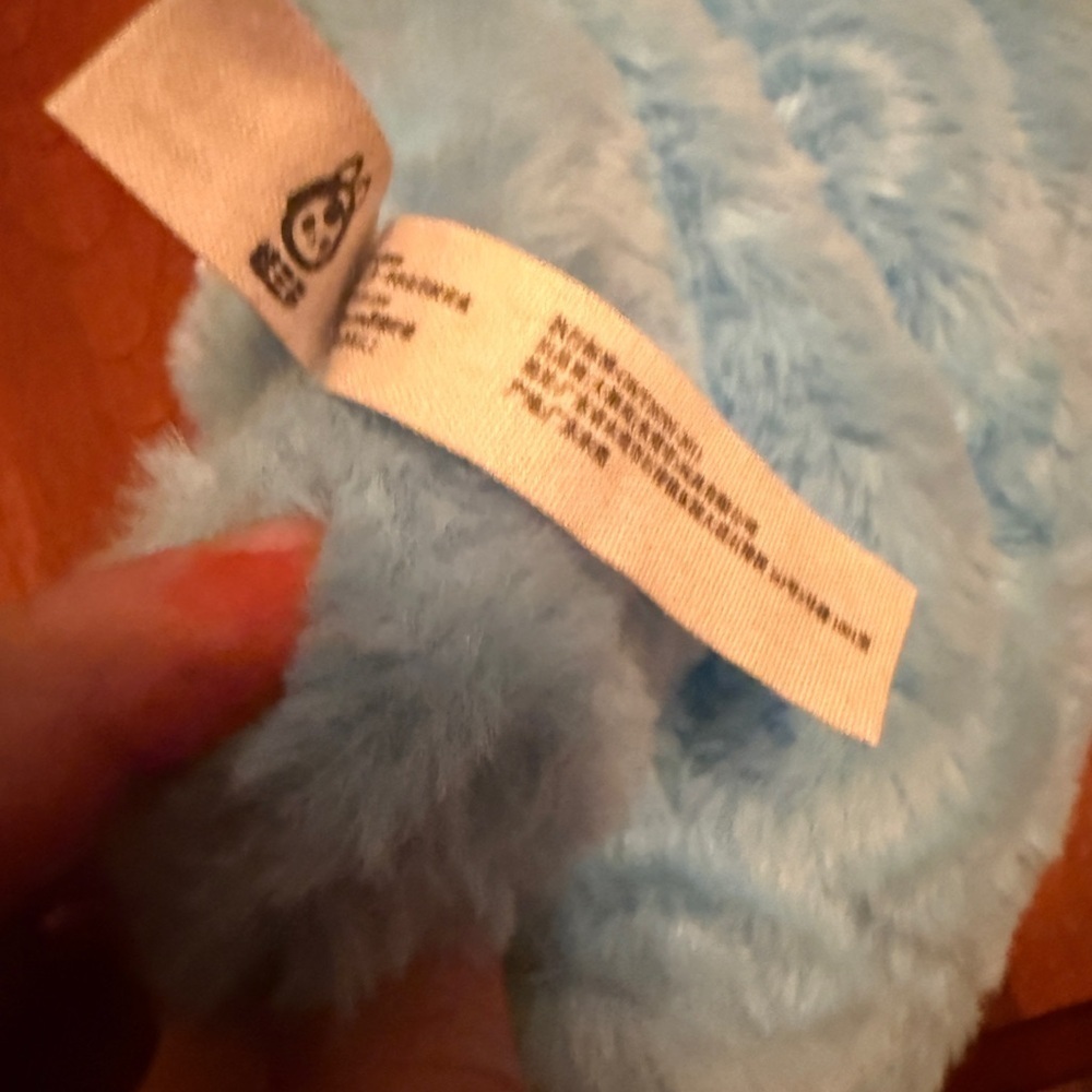 Blindbag Baby Three crossbody plush purse opened and confirmed but new-so cute! - Picture 3 of 4